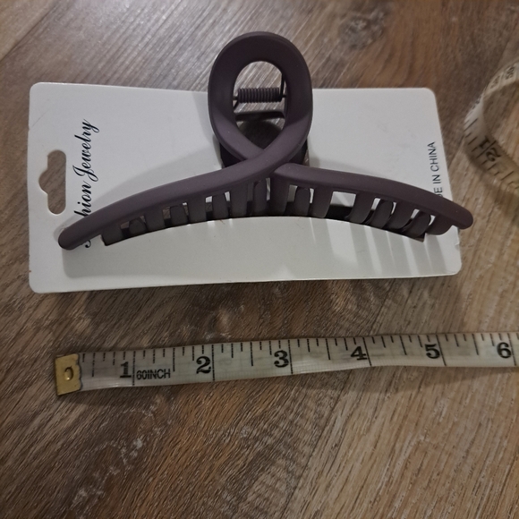 Fashion Jewelry Purplish Brownish Medium / Large Hair Clip New - Picture 4 of 7